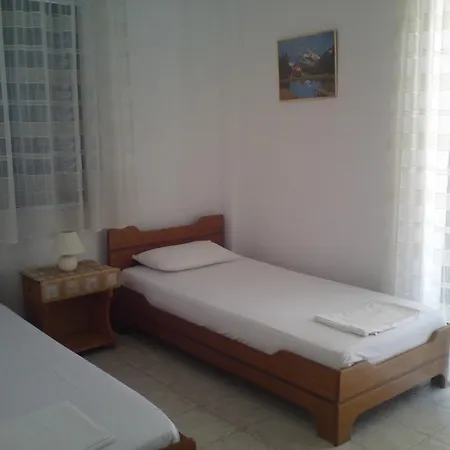 Kleanthis 公寓式酒店